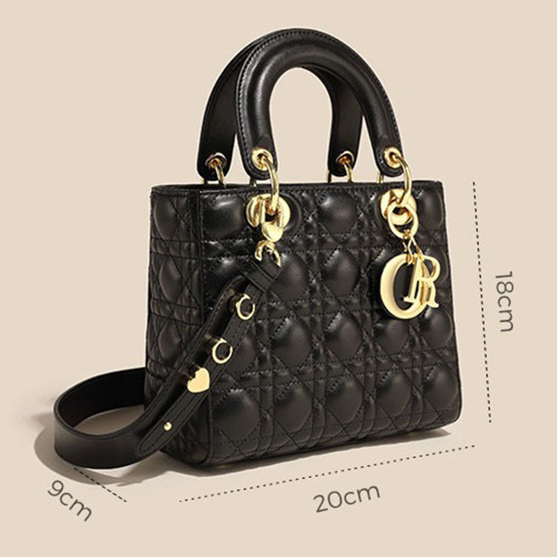 Women’s Small Quilted Minimalist Shoulder Handbag In Gold Hardware