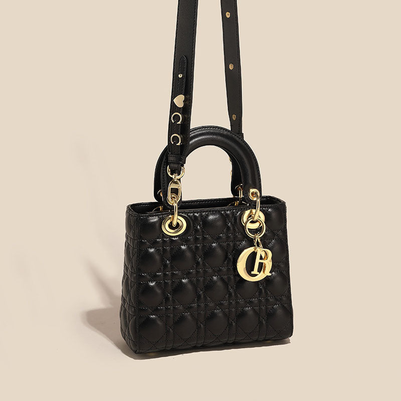 Women’s Small Quilted Minimalist Shoulder Handbag In Gold Hardware