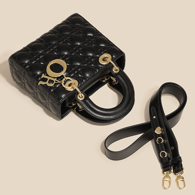 Women’s Small Quilted Minimalist Shoulder Handbag In Gold Hardware