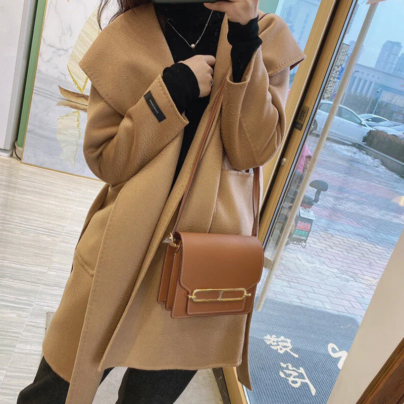 Women’s Genuine Leather Pig Nose Lock Buckle Crossbody Bag