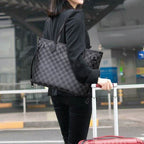Women’s Black Checkerboard Large Tote Bags with Purse