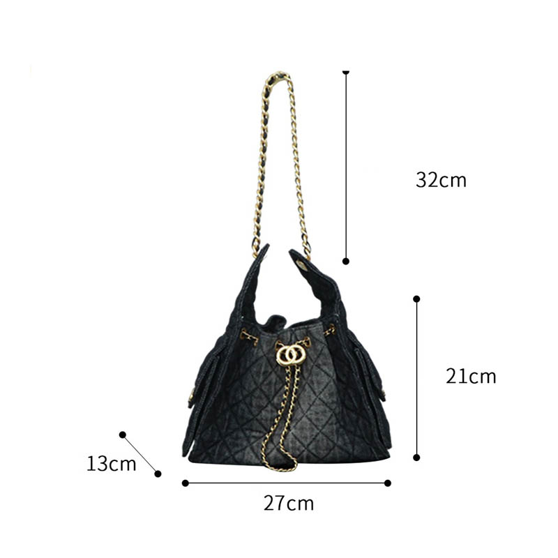 Women’s Quilted Canvas Chain Hobo Bag In Gold Hardware