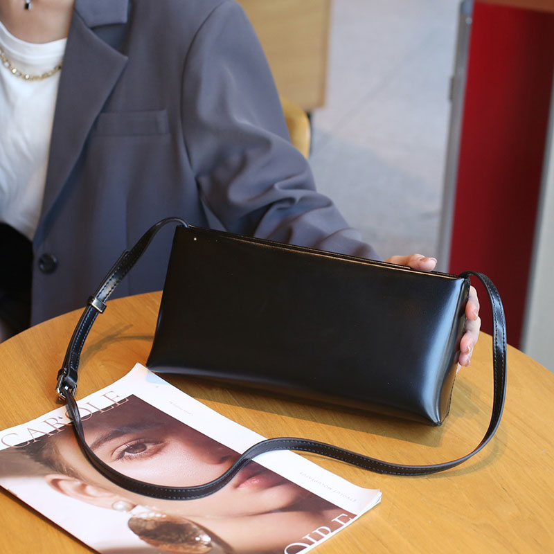Women’s Minimalist Genuine Leather Baguette Bag