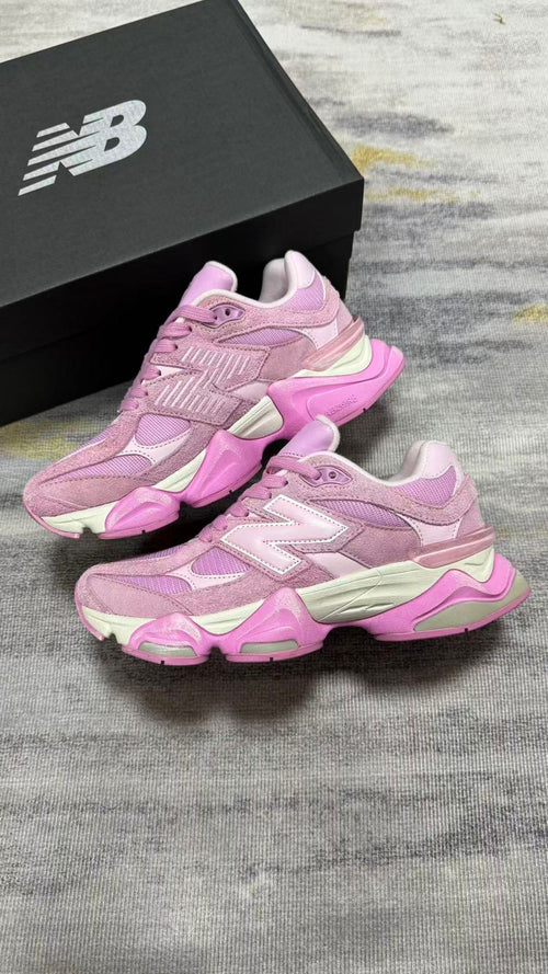9060 Pink Overdye Sneakers in pink