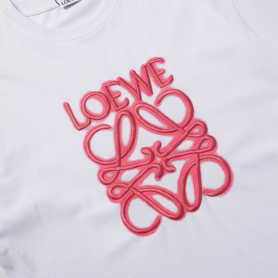 Anagram Pink T-Shirt in black and pink