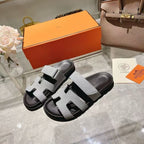 Chypre Sandals in light grey and black