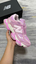 9060 Pink Overdye Sneakers in pink