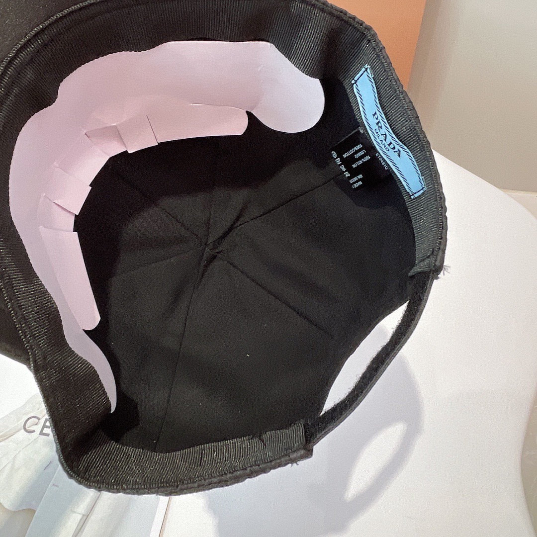 Re-Nylon Baseball Cap in black