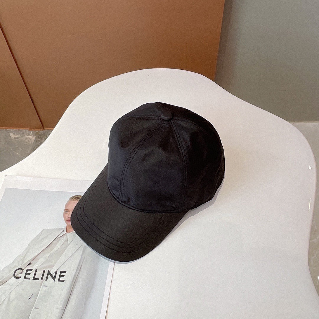 Re-Nylon Baseball Cap in black