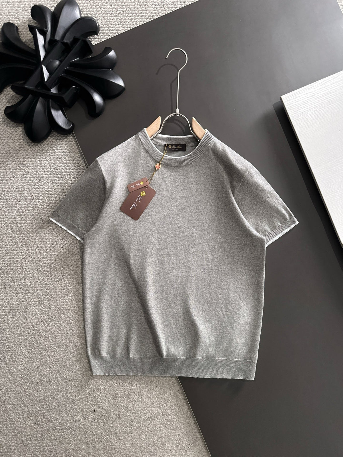 Knitted Crew Neck T-Shirt in olive brown