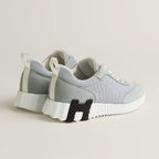 Bouncing Sneakers in light grey and white