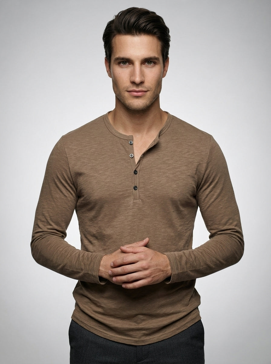 The Maidstone Crew Henley in Beige