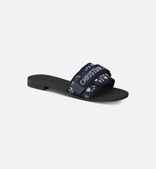 Dway Oblique Slides in navy and cream