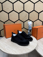 Bouncing II Sneakers in black