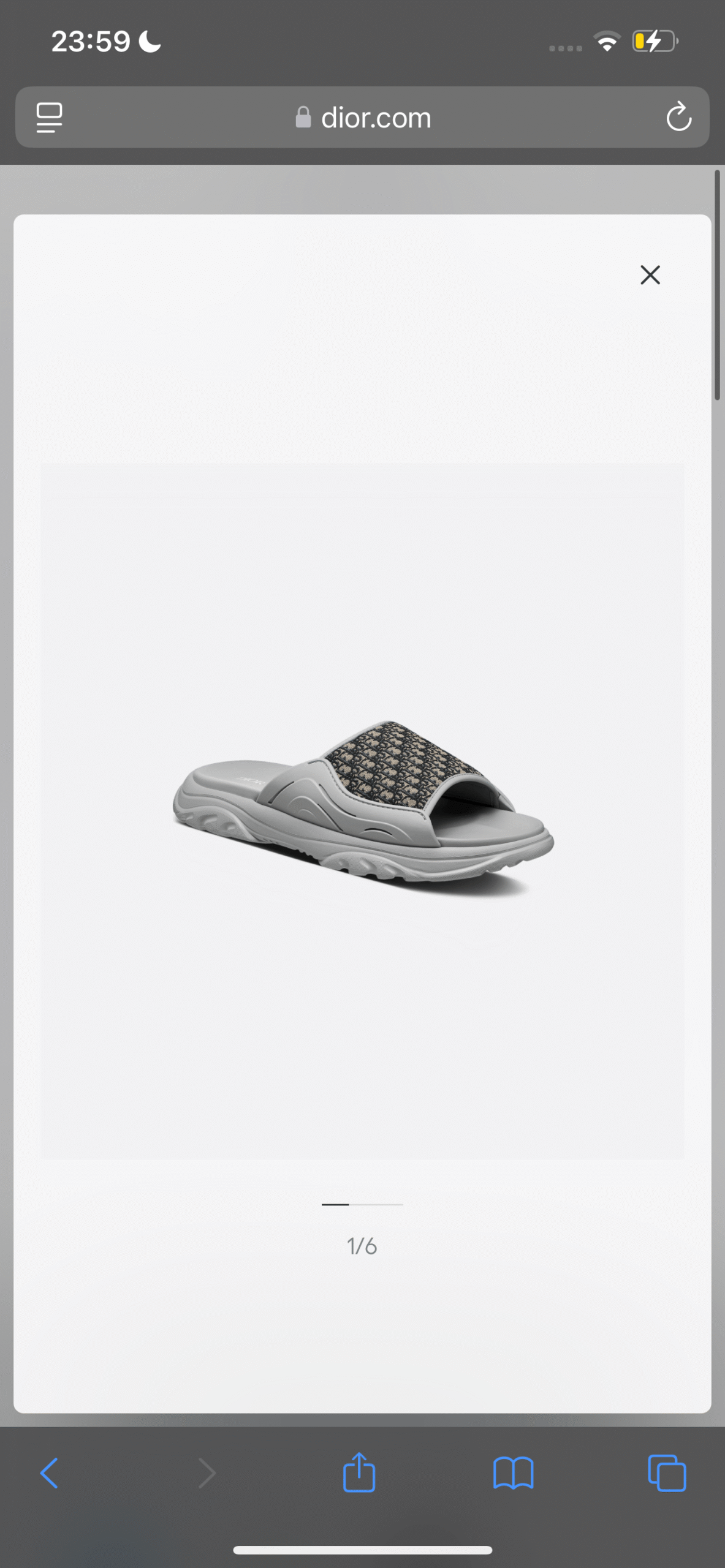 Aqua Oblique Slides in grey