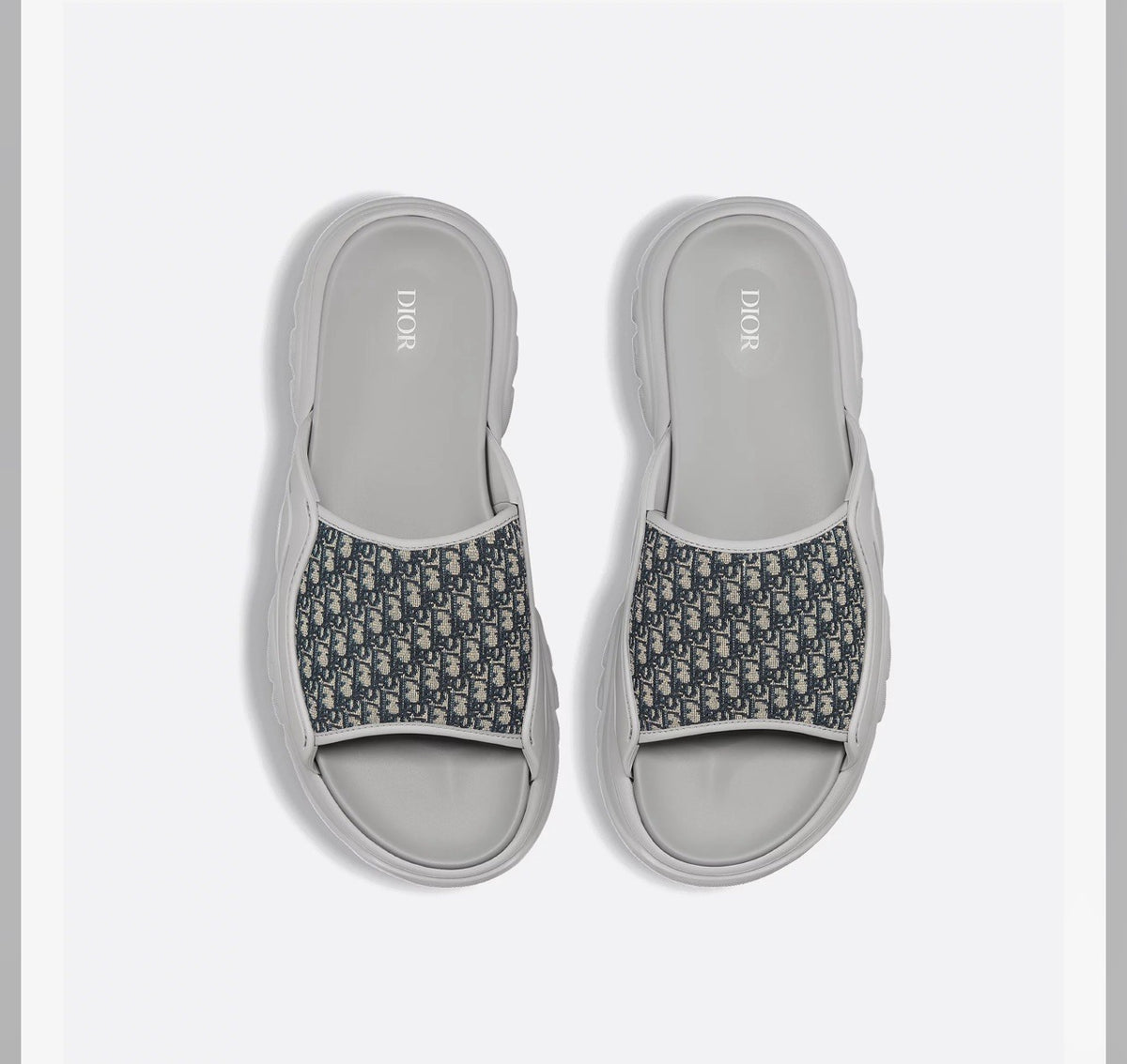 Aqua Oblique Slides in grey