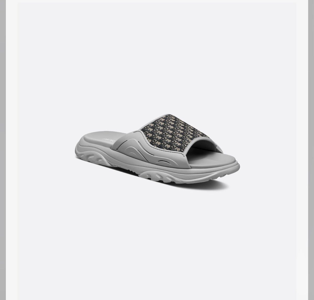 Aqua Oblique Slides in grey