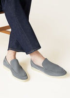Summer Walk Loafers in grey and white