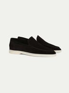 Summer Walk Loafers in black and white