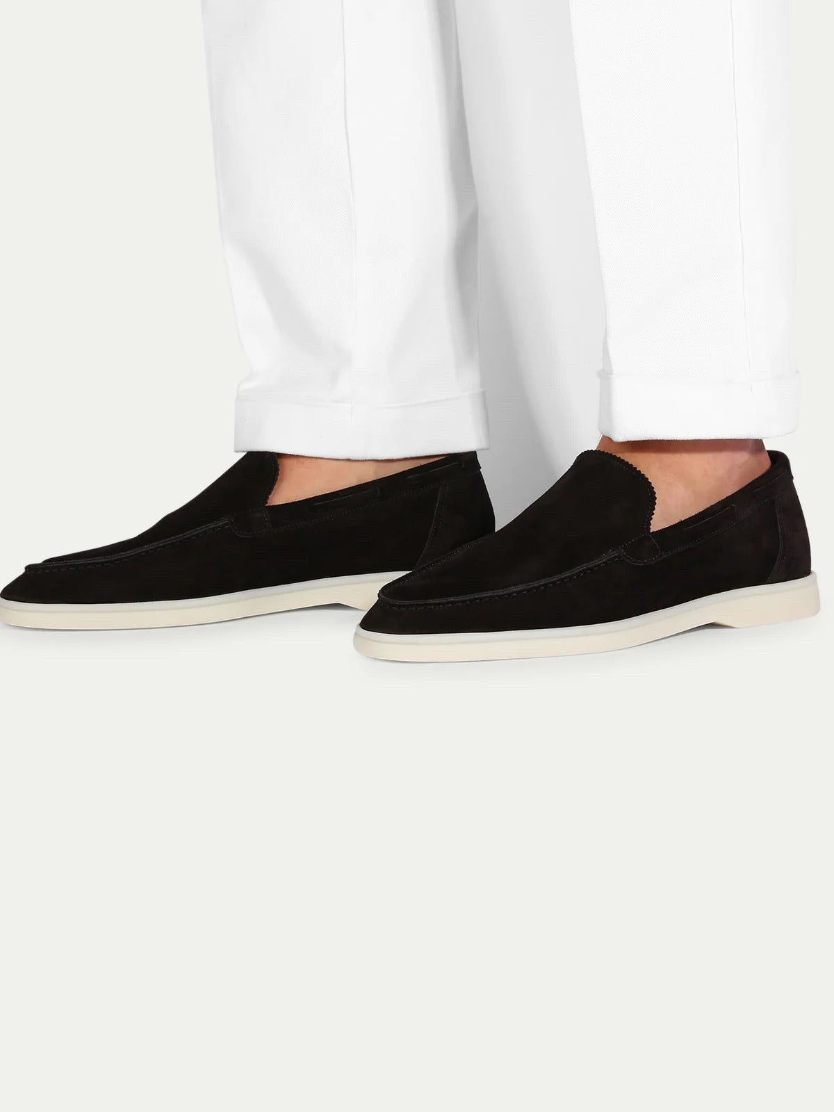 Summer Walk Loafers in black and white