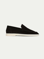 Summer Walk Loafers in black and white