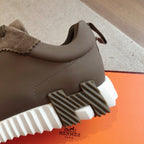 Bouncing Sneakers in etoupe brown