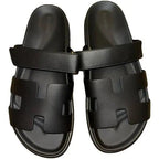 Chypre Sandals in black