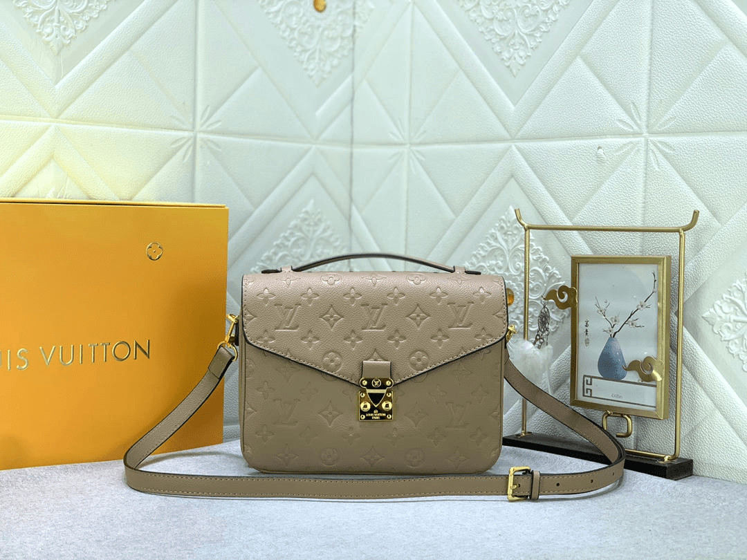 Pochette Métis Bag in taupe beige