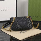 Marmont Small Shoulder Bag in black