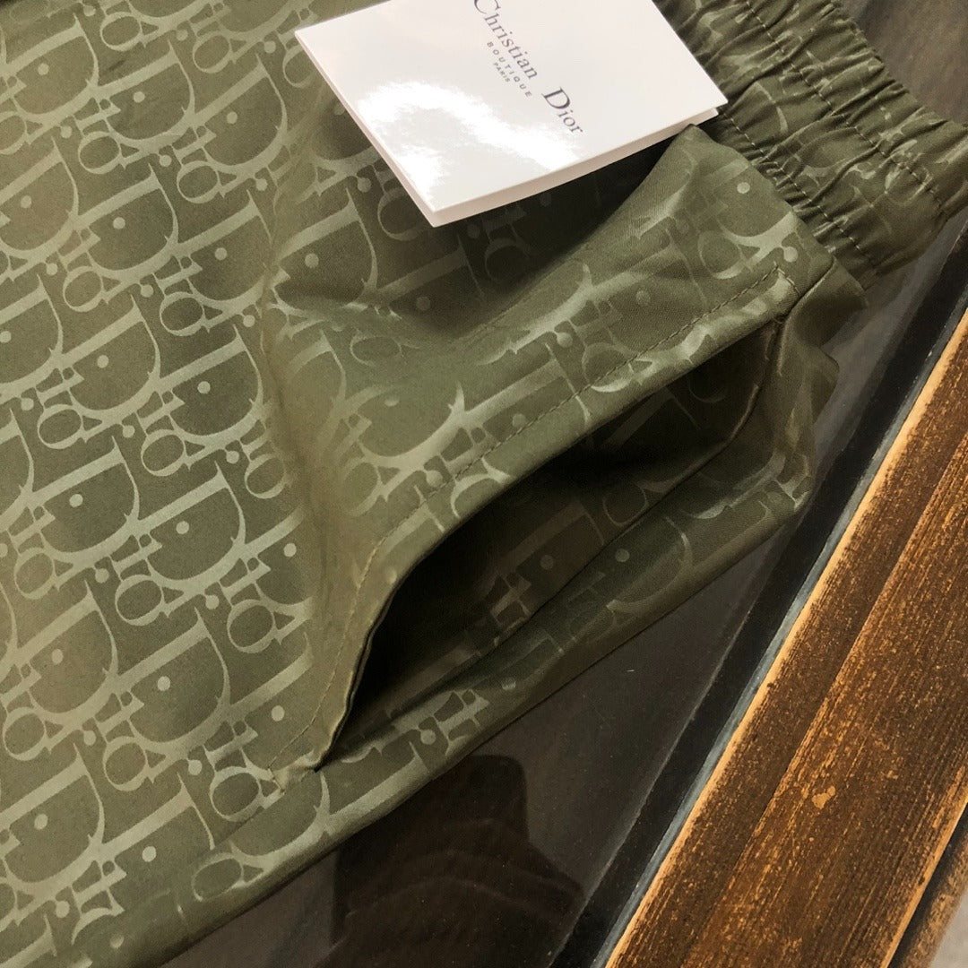 Drawstring Pattern Swim Trunks in olive green