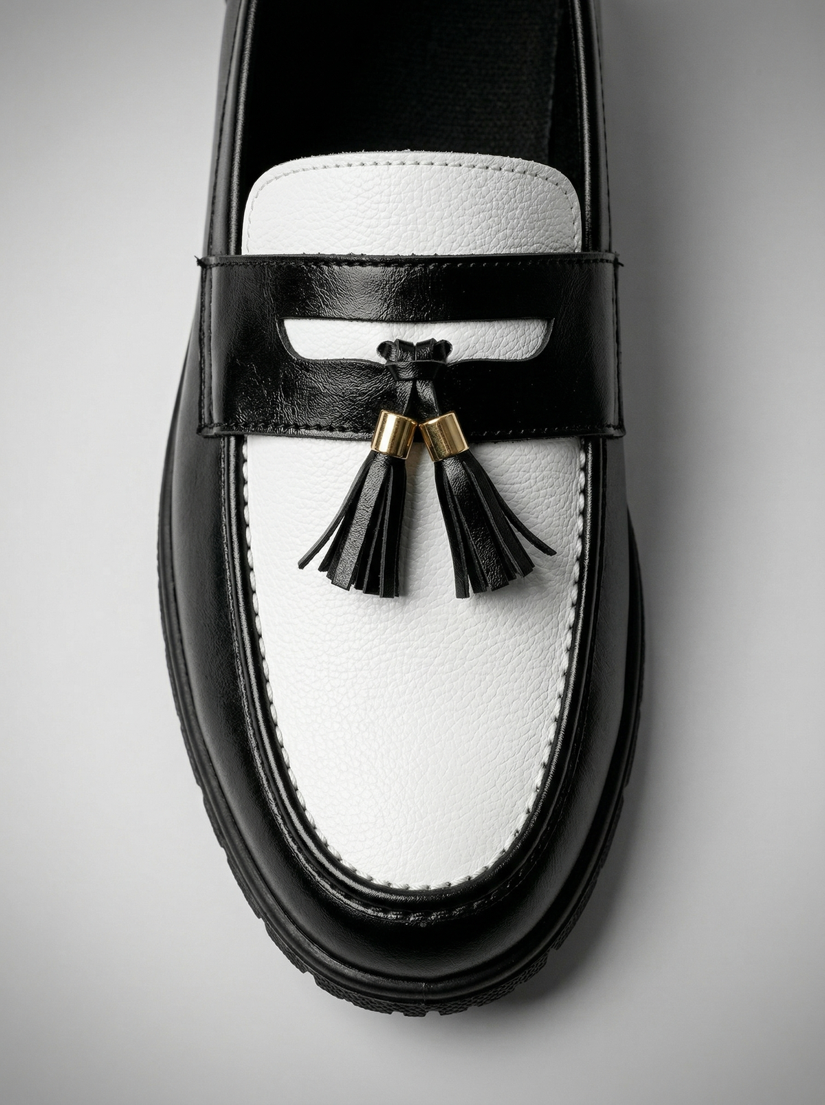 Black / 8, Black / 8.5, Black / 9, Black / 9.5, Black / 10.5, Black / 11, Black / 11.5,