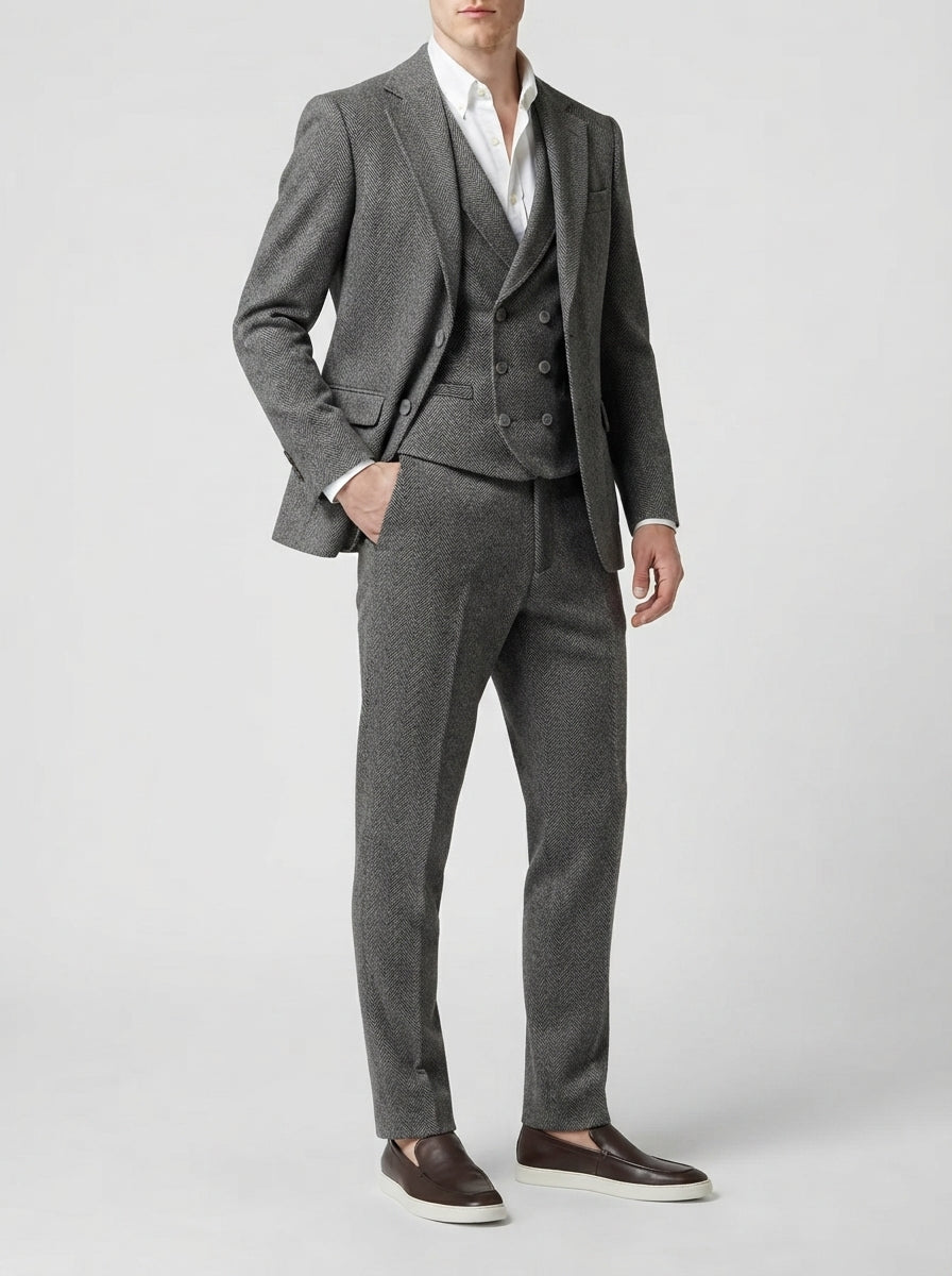 The Barrowden Three Piece Suit in Gray