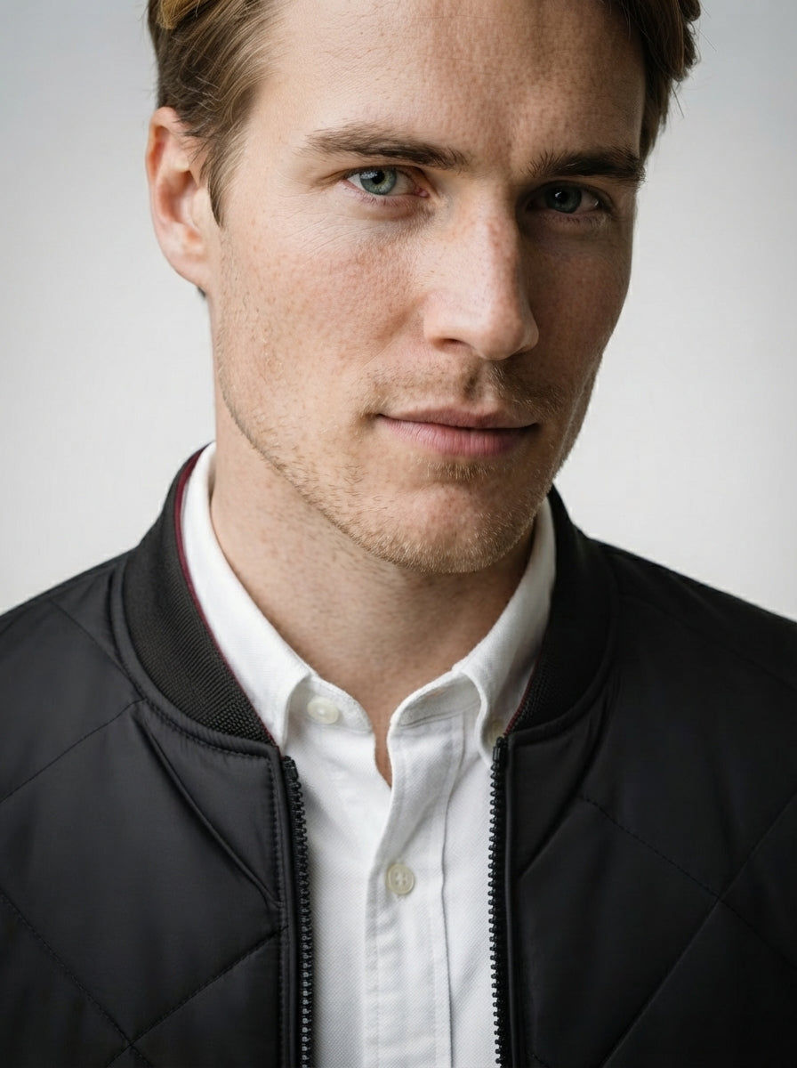 The Cranmere Aviator Quilt in Black