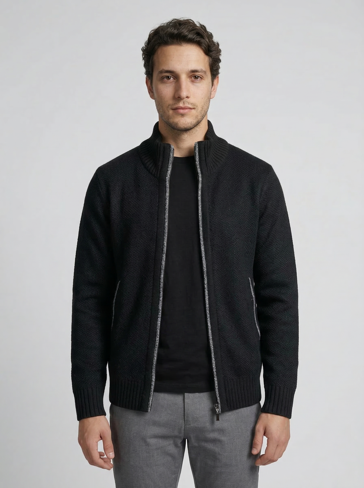 Black / M,
