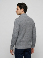 Gray / M,