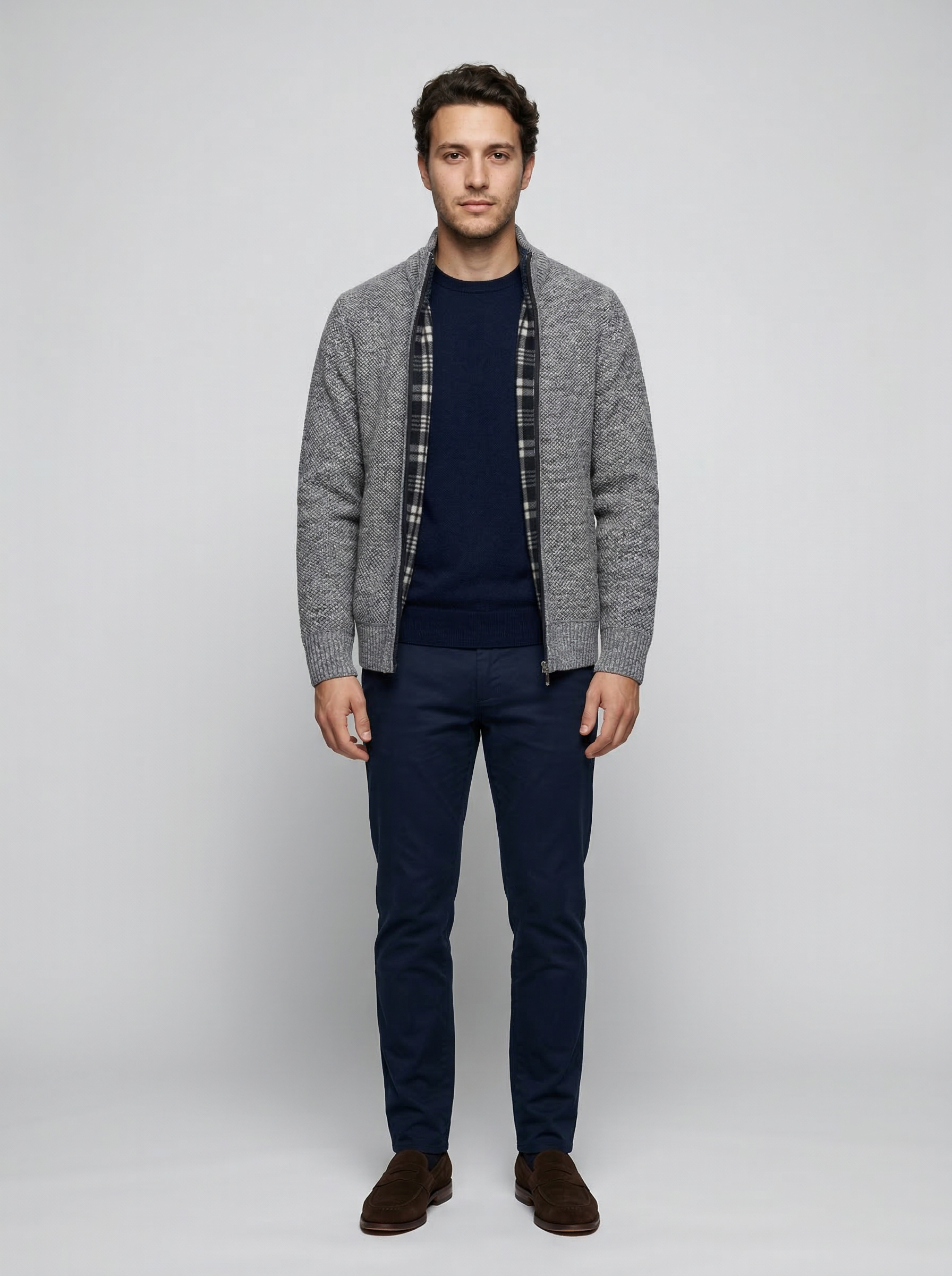 Gray / M,