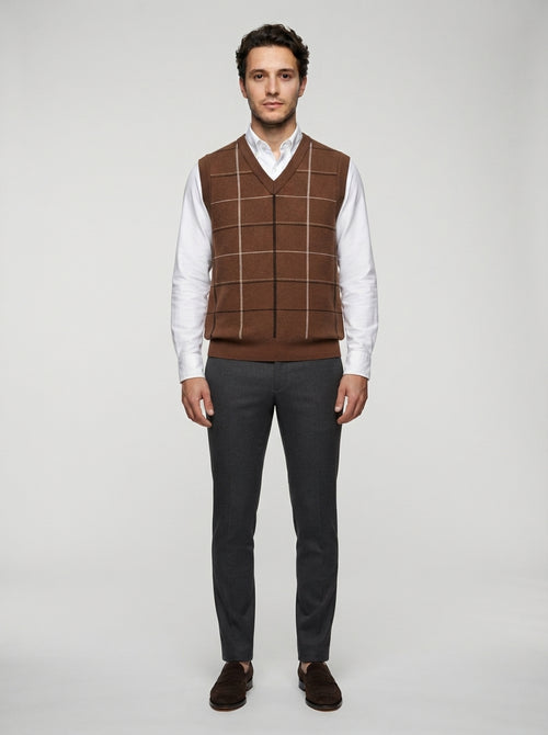 The Alverton Check Vest in Brown