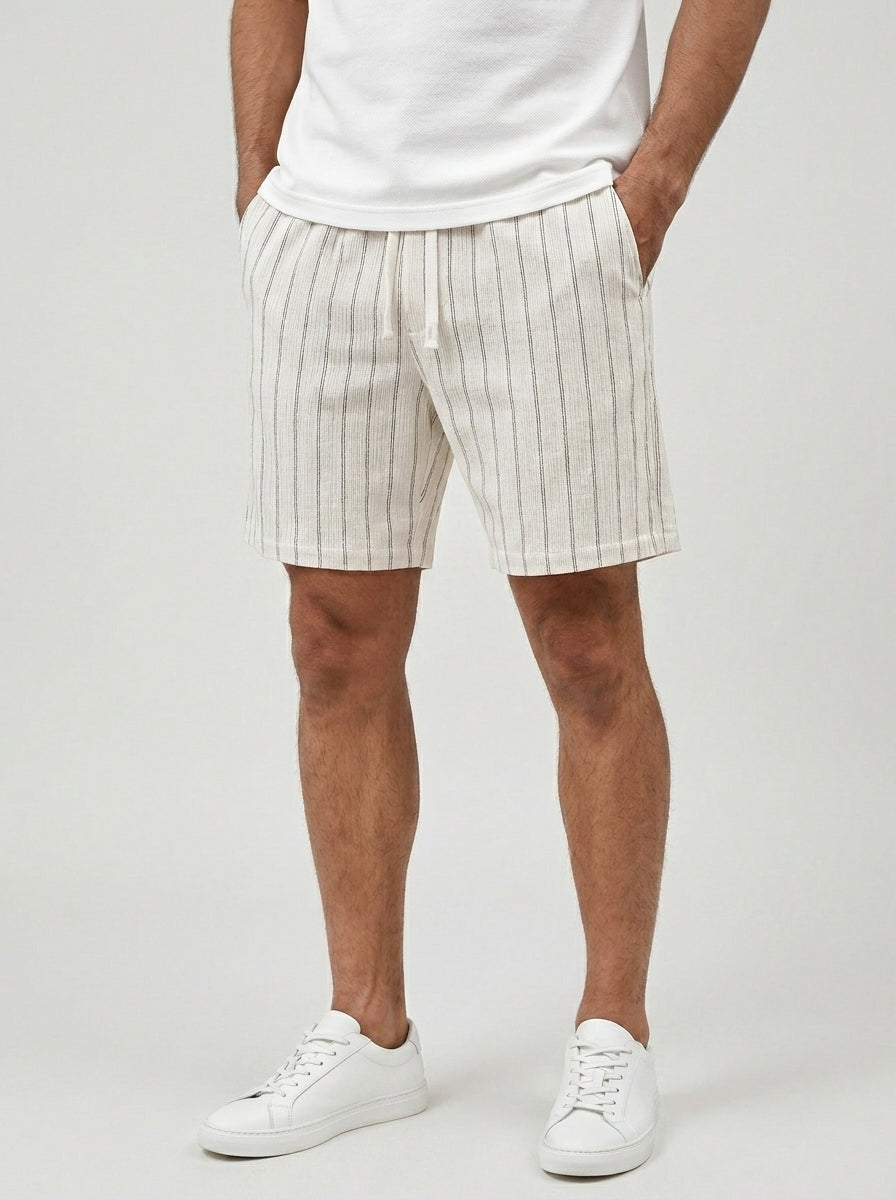 The Margate Pleat Short in Apricot