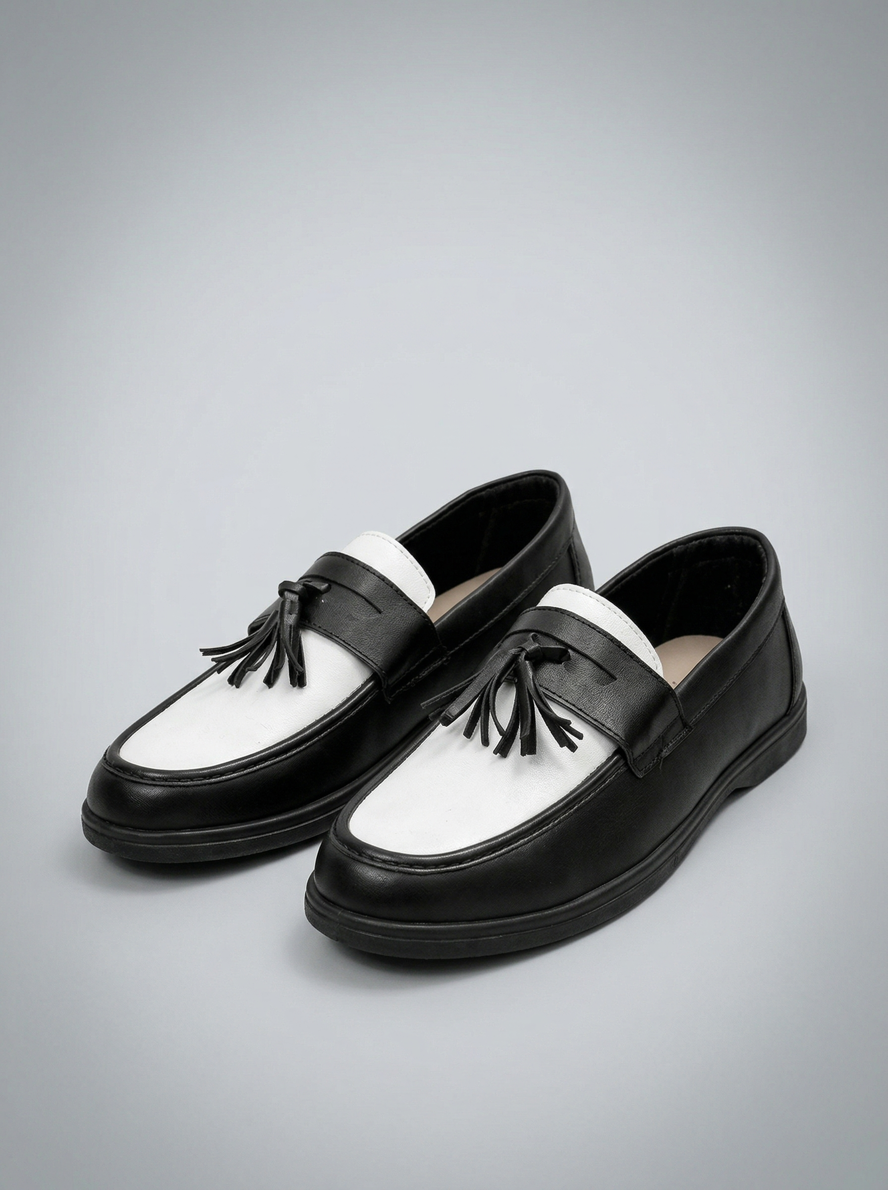 The Montford Two Tone Tassel Loafer