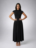 Elowen Crew Neck Short Sleeve Pleated A Line Midi Dress in Black