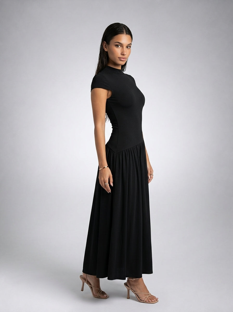 Elowen Crew Neck Short Sleeve Pleated A Line Midi Dress in Black