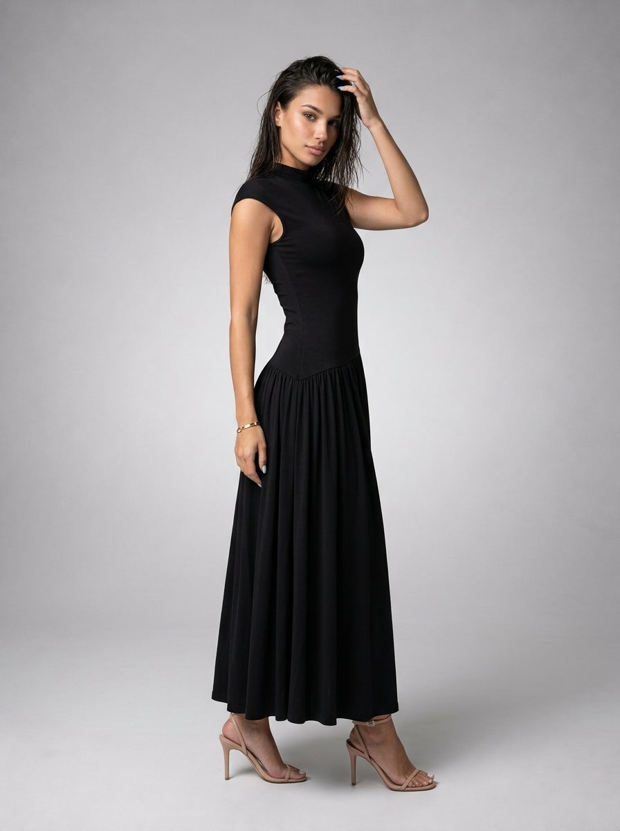 Elowen Crew Neck Short Sleeve Pleated A Line Midi Dress in Black