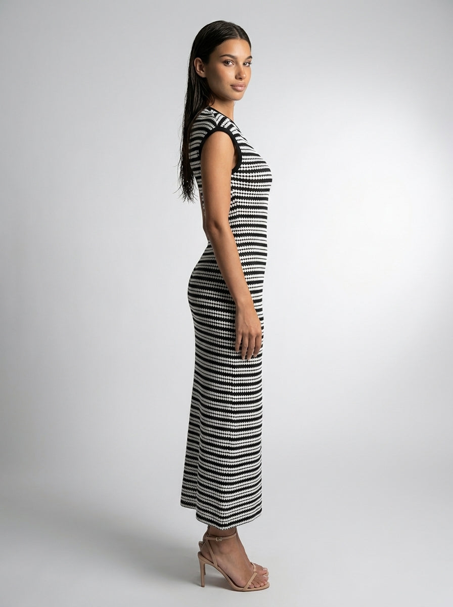Odile Striped Round Neck Cap Sleeve Bodycon Maxi Dress in Black