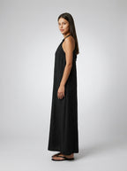 Yara Textured Halter Neck Sleeveless Maxi Dress in Black