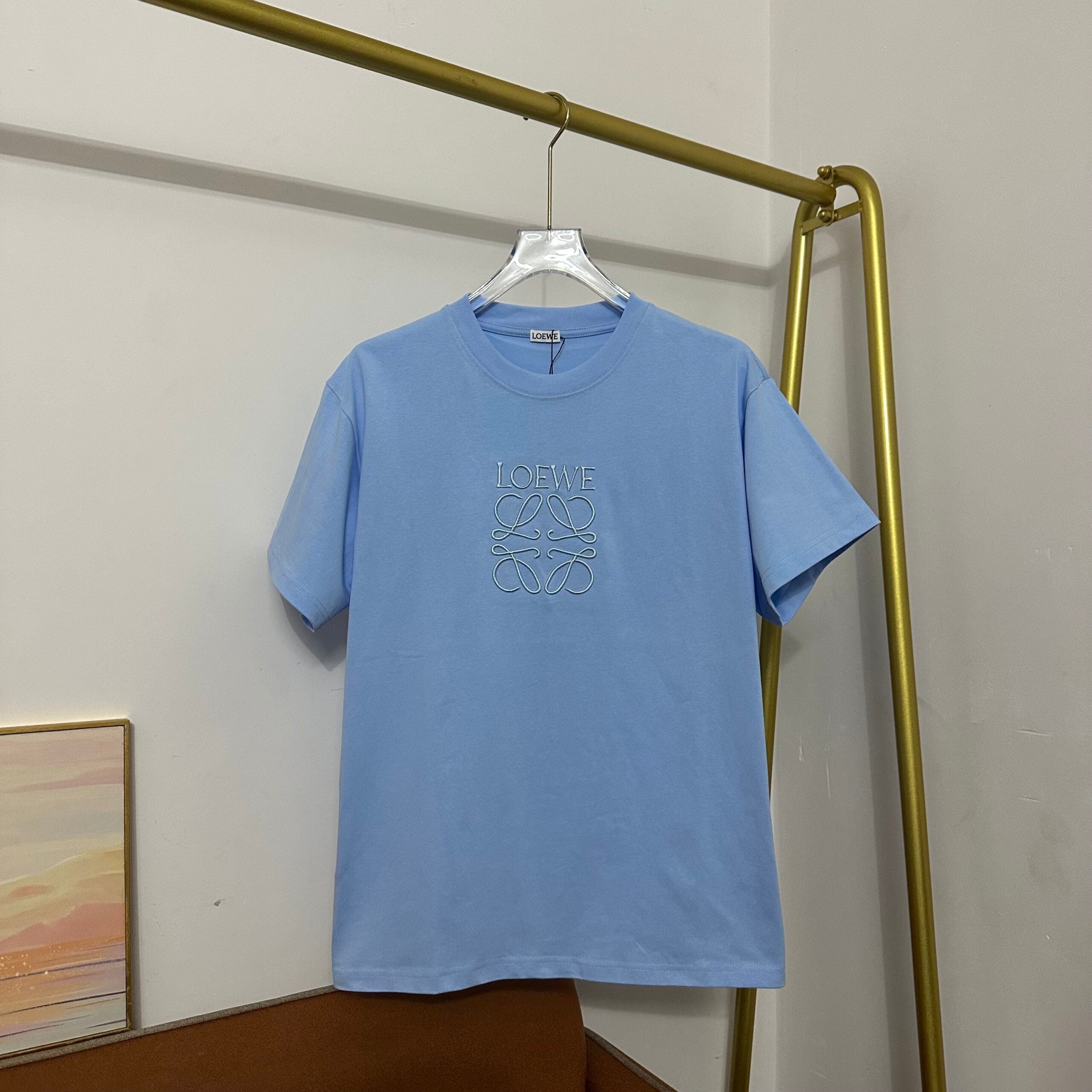 Anagram Tonal T-Shirt – Light Blue Crew Neck Tee with Subtle Chest Motif — product image
