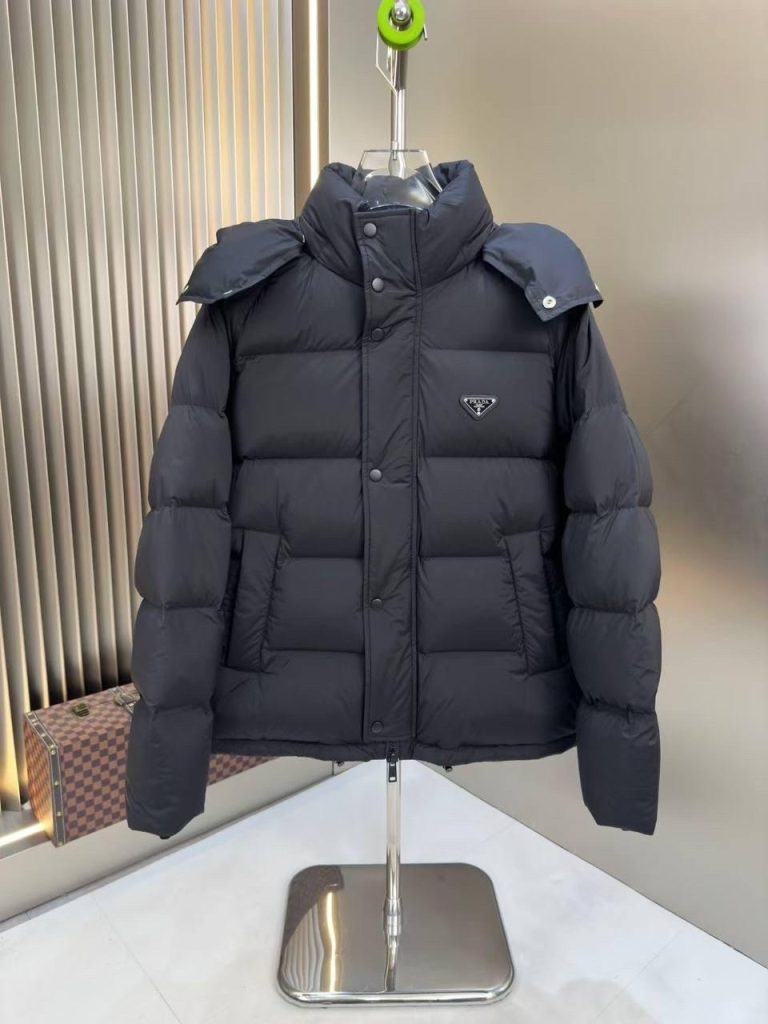 Detachable Hood Puffer Jacket in black