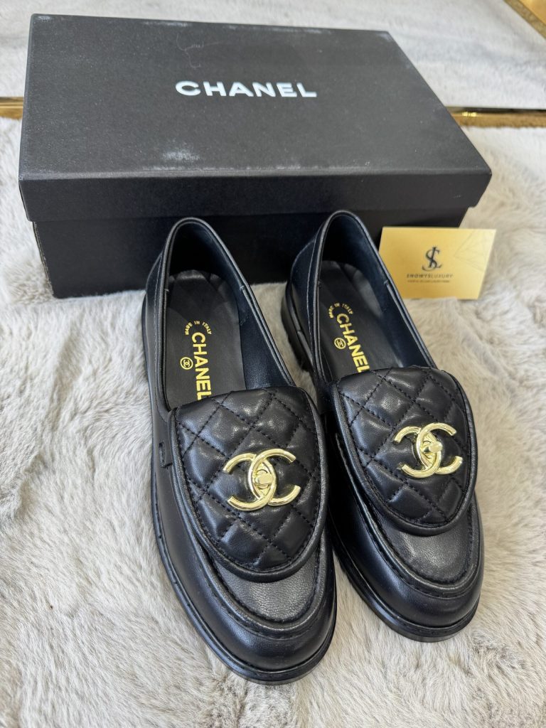 Quilted Loafers in black