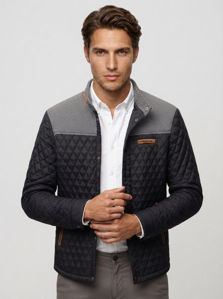 The Halstead Panel Quilt in Black